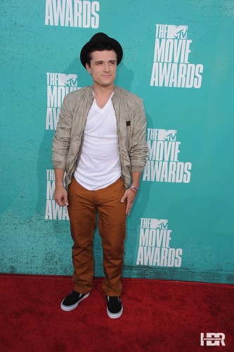  MTV Movie Awards 2012