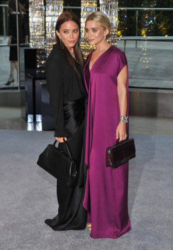  Mary-Kate & Ashley Olsen - 2012 CFDA Fashion Awards - Cocktails, June 04, 2012