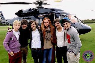  Miley with One Direction