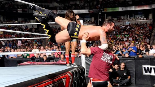  ডবলুডবলুই Raw Punk vs Kane