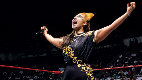  Divas Of Raw: Past & Present