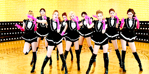  Girls' Generation - Paparazzi
