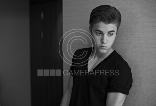  Justin photoshop for Zeit Magazine