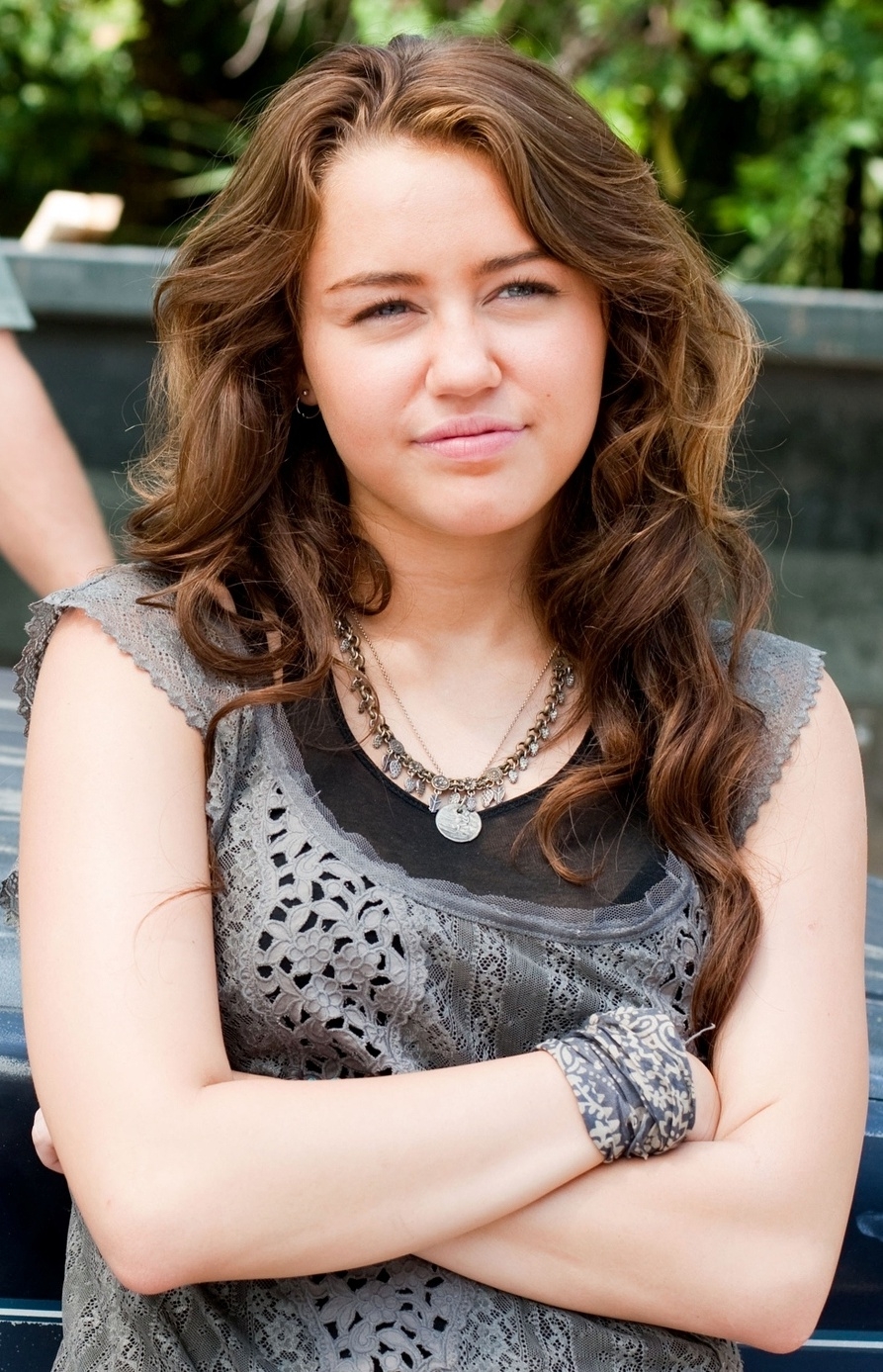 Miley Cyrus - The last song - TV Female Characters Photo (31108048 ...