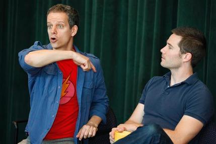  Patrick Breen, Patricia Wettig, Luke MacFarlane and 더 많이 별, 스타 in The Normal 심장 at Arena Stage