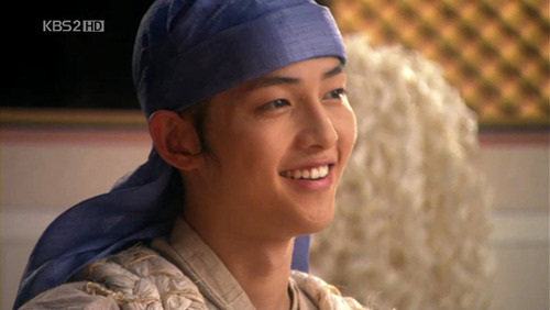  Song Joong Ki as Gu Yong Ha in Sungkyunkwan 《丑闻》