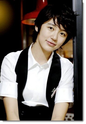 Yoon Eun Hye as Go Eun Chan in Coffee Prince