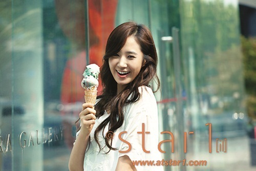 Yuri @ STAR 1 magazine