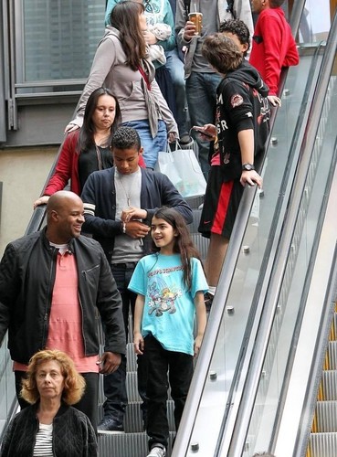  jaafar, blanket, prince and jermajesty at the mall