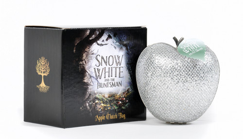  snow-white-and-the-huntsman-apple