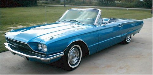  1966_Ford_Thunderbird.