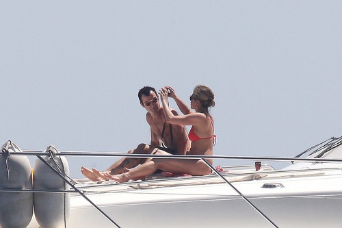  Bikini - On नाव In Capri [19th June 2012]