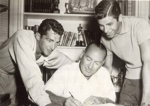  Dean Martin, Jerry Lewis & producer Hal Wallis