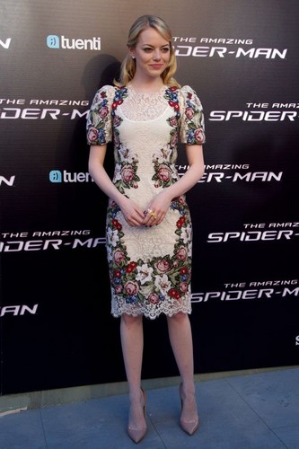  Emma Stone, Andrew গার্ফিল্ড and Rhys Ifans at the Spanish premiere of "The Amazing Spider-Man"