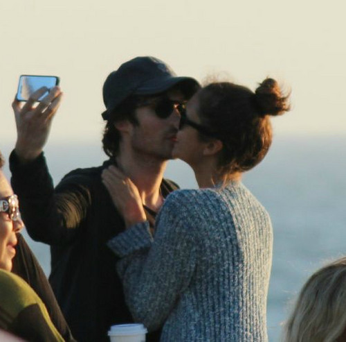  Ian/Nina kissing ღ