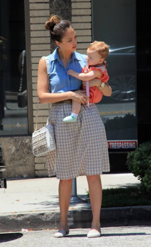  Jessica - Shopping at Bel Bambini in West Hollywood - June 23, 2012