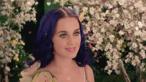  Katy Perry in 'Wide Awake' 音乐 video