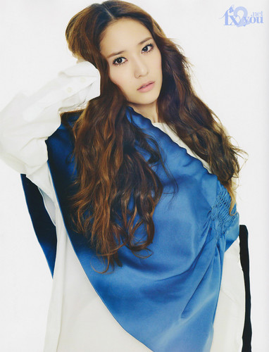  Krystal @ Marie Claire Magazine July Issue