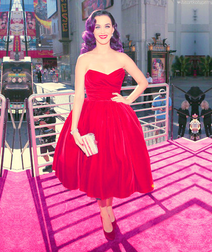 Part of Me 3D Premiere - Katy's first look