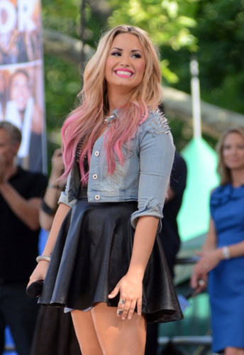  Demi - 'Good Morning America' Summer show, concerto Series - July 06, 2012