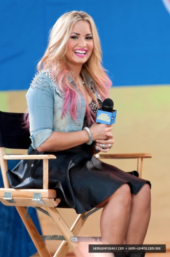  Demi - 'Good Morning America' Summer konzert Series - July 06, 2012