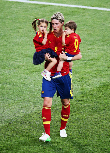  Euro 2012 final: Spain v Italy - Torres celebrating victory