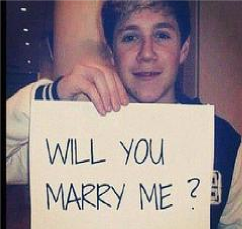  Niall say's will te marry him.
