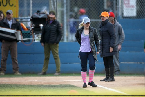 On the Set of "Happy Endings" - March 1, 2012