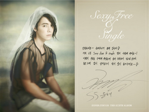  Super Junior Sexy, Free & Single" Booklet
