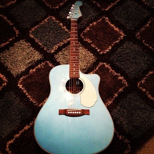  Tweets;A new Fender acoustic guitar!