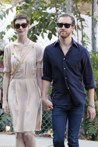  Anne Hathaway and Adam Shulman Take a Walk [July 12]
