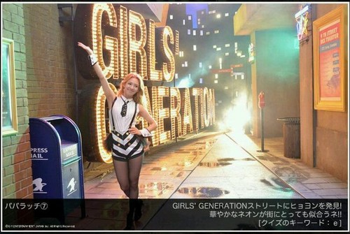  Girls' Generation on the set of "Paparazzi" MV