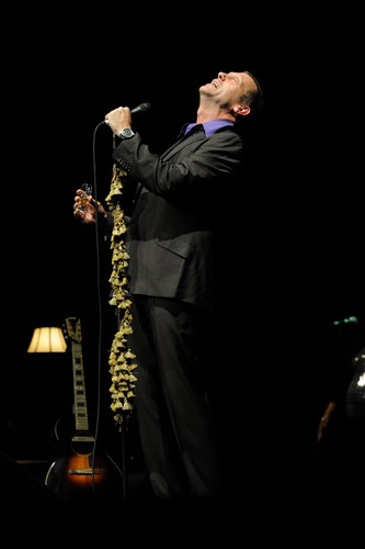  Hugh Laurie - Live @ Le Grand Rex theatre in Paris (France) - July 10. 2012