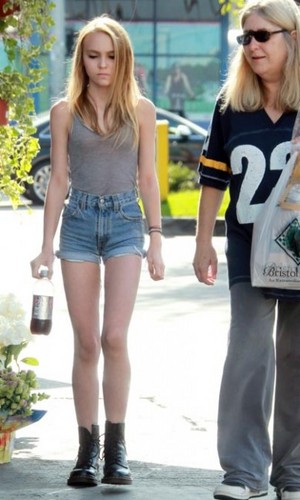 Lily Rose Melody Depp on California, Los Angeles 07.06.12