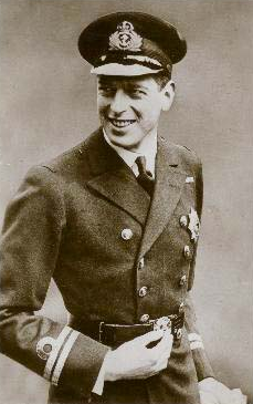  Prince George, Duke of Kent -George Edward Alexander Edmund( 20 December 1902 – 25 August 1942