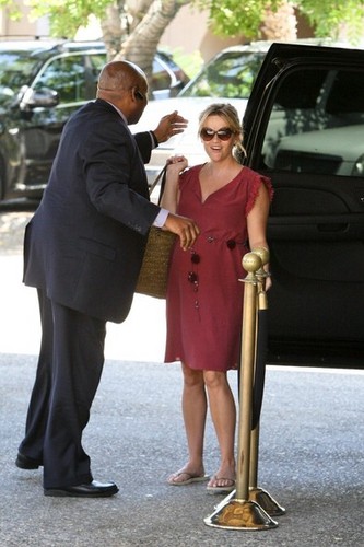  Reese Witherspoon and Jim Toth in Pasadena [July 14]