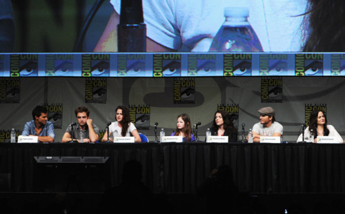  Robert&Kristen - Comic Con 2012 - July 12, 2012