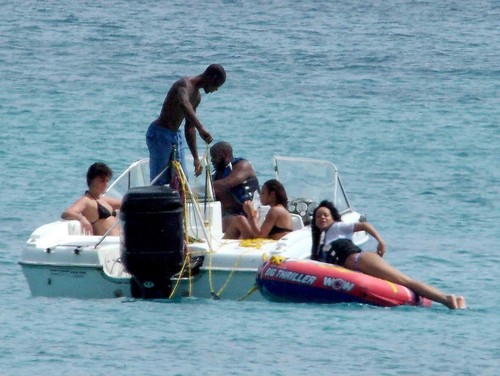  Wearing Bikini In Barbados [12 July 2012]