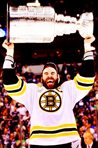  Zdeno Chara and the Stanley Cup - 2011