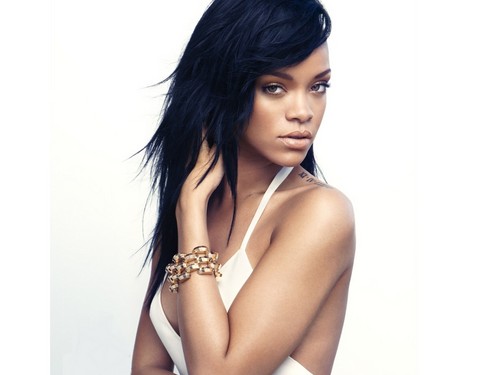  Rihanna harpers cover