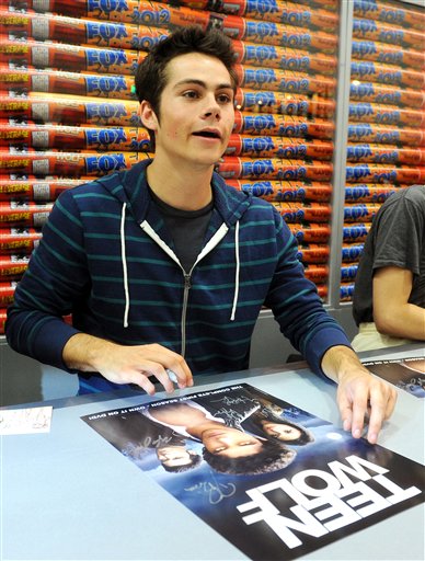  MTV's "Teen Wolf" Top Cow Booth Signing at Comic-Con