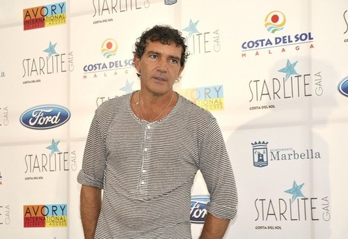  Antonio Banderas at the Starlight Gala [July 15, 2012]