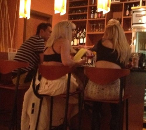  Gaga & Tara at a restaurant July 25