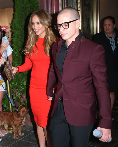  Jennifer Lopez And Casper Smart Out Celebrating Her Birthday