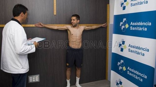  Jordi Alba passes the medical tests