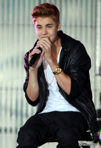  Justin Bieber , Sunrise , 2012