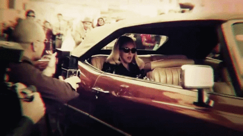  Madonna in 'Turn Up The Radio' muziek video
