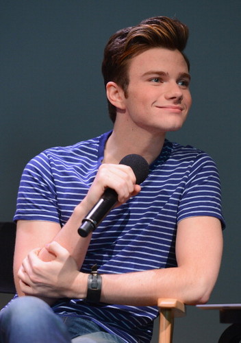 Meet The Author: Chris Colfer, ‘The Land Of Stories’ at the maçã, apple Store Soho