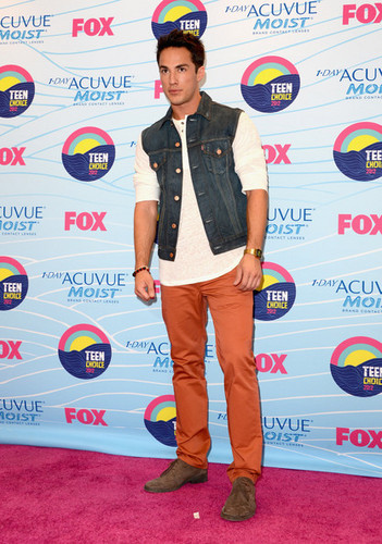  Michael Trevino on Teen Choice Awards