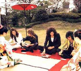  queen 1975 Japão